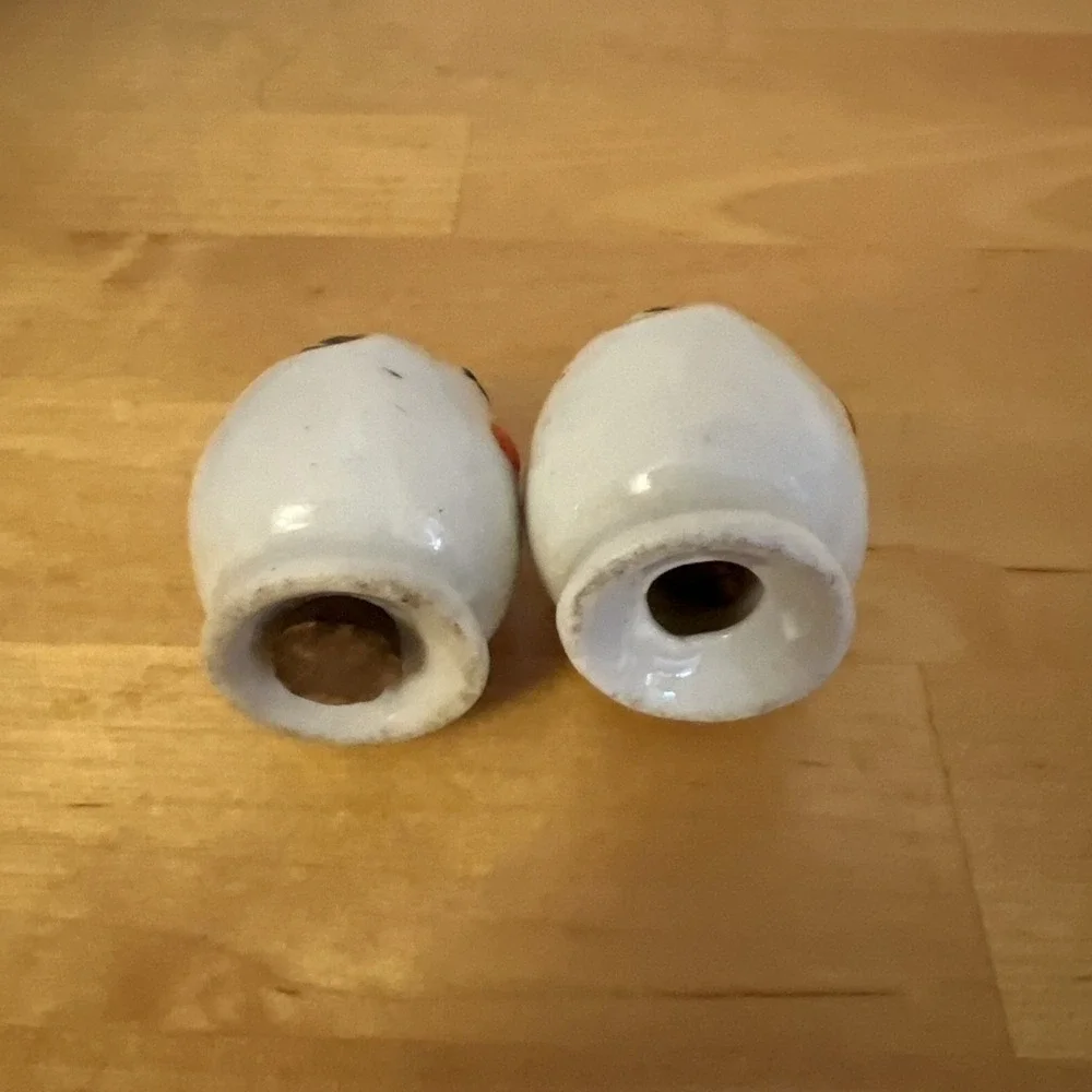 VINTAGE LUSTER WARE MINI BABY CHICK HEADS SALT & PEPPER  SHAKERS